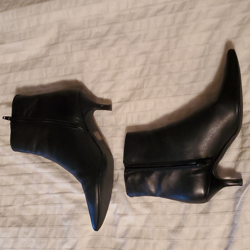 Leather kitten heels, SFW